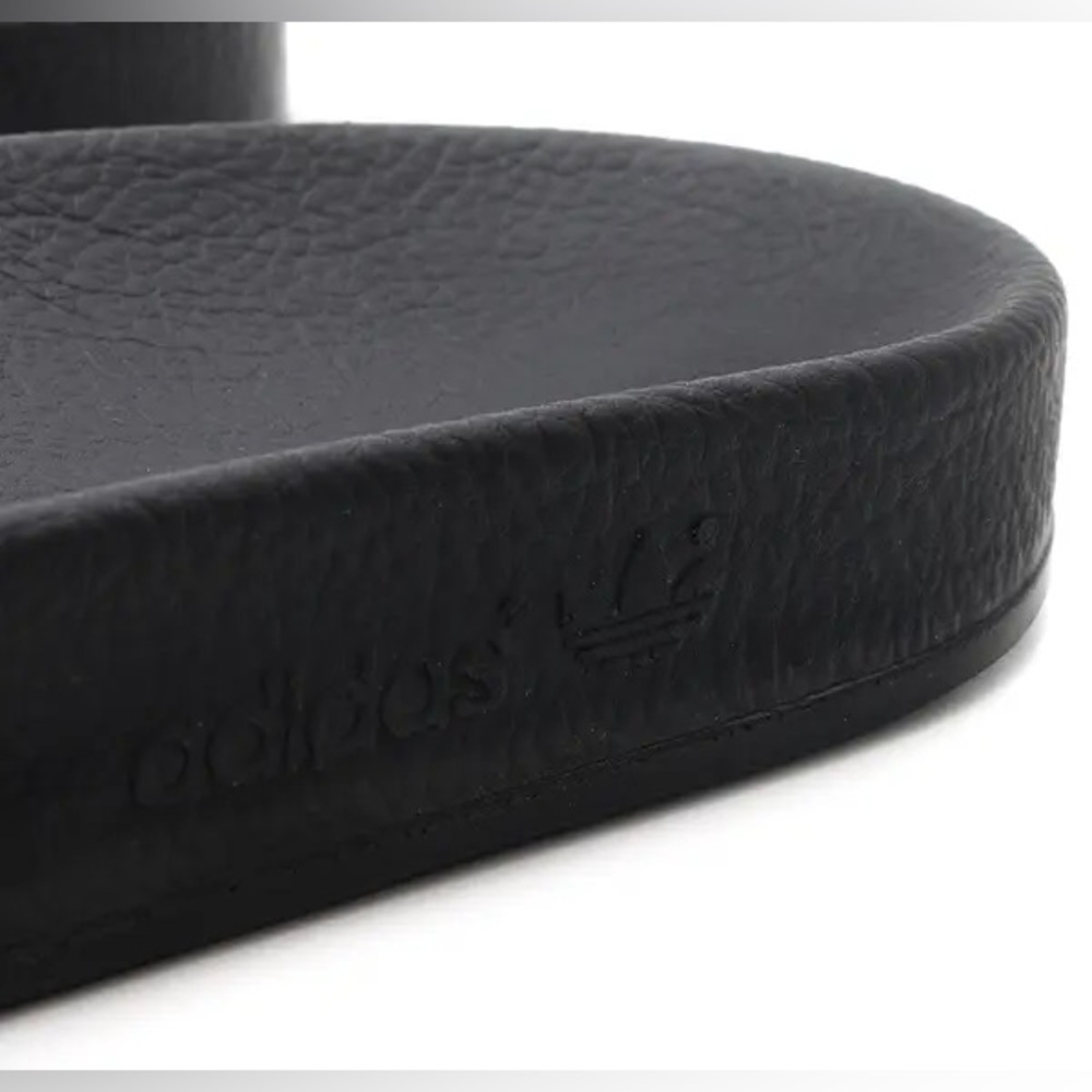 ADIDAS • Adilette Primeknit Slides - Picture 3 of 7